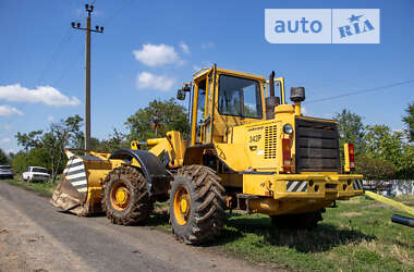 Фронтальный погрузчик Амкодор 320 2011 в 