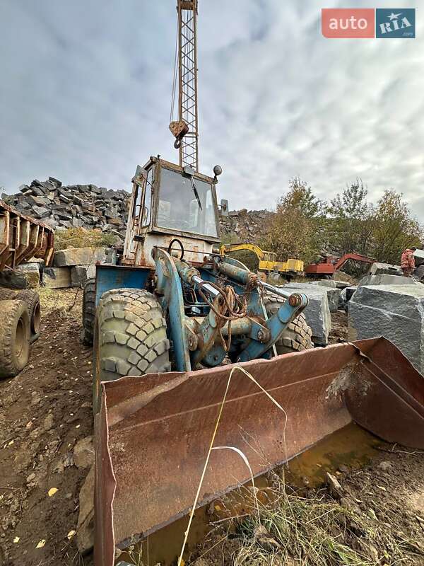 Фронтальный погрузчик Амкодор ТО-18 1987 в Житомире