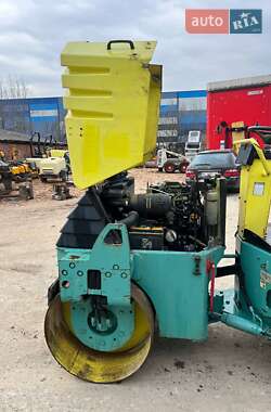 Дорожній каток Ammann AV 2010 в 