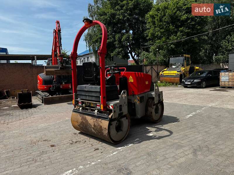 Дорожній каток Ammann AV 2011 в Львові