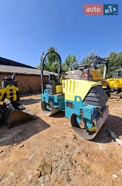 Дорожный каток Ammann AV 2015 в 
