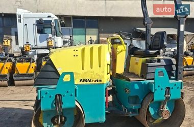 Дорожный каток Ammann AV 2010 в Львове