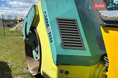 Дорожный каток Ammann AV 2006 в Киеве