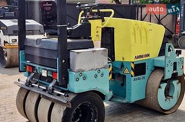 Дорожный каток Ammann AV 2010 в Львове