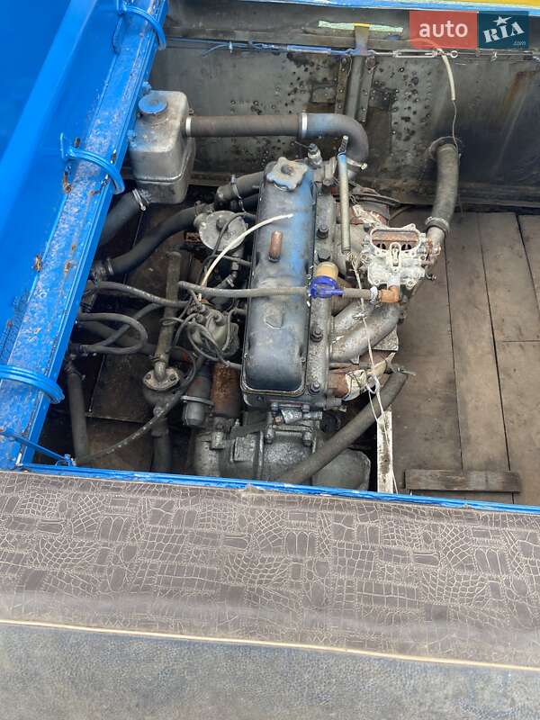 Катер Амур 3 1981 в Городенке