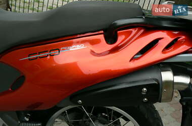 Мотоцикл Туризм Aprilia Pegaso 650 2001 в 