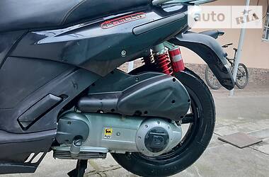 Скутер Aprilia Sportcity 2013 в 