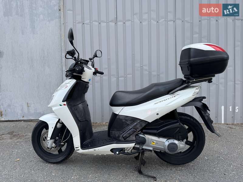 Макси-скутер Aprilia Sportcity 2013 в Днепре