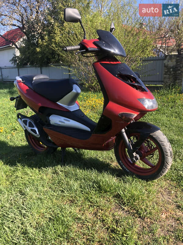 Скутер Aprilia SR 2008 в Черновцах фото 8 Скутер Aprilia SR 2008 в Черновцах