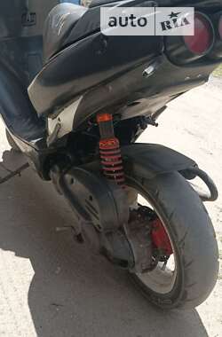 Мопеды Aprilia SR 2007 в Николаеве