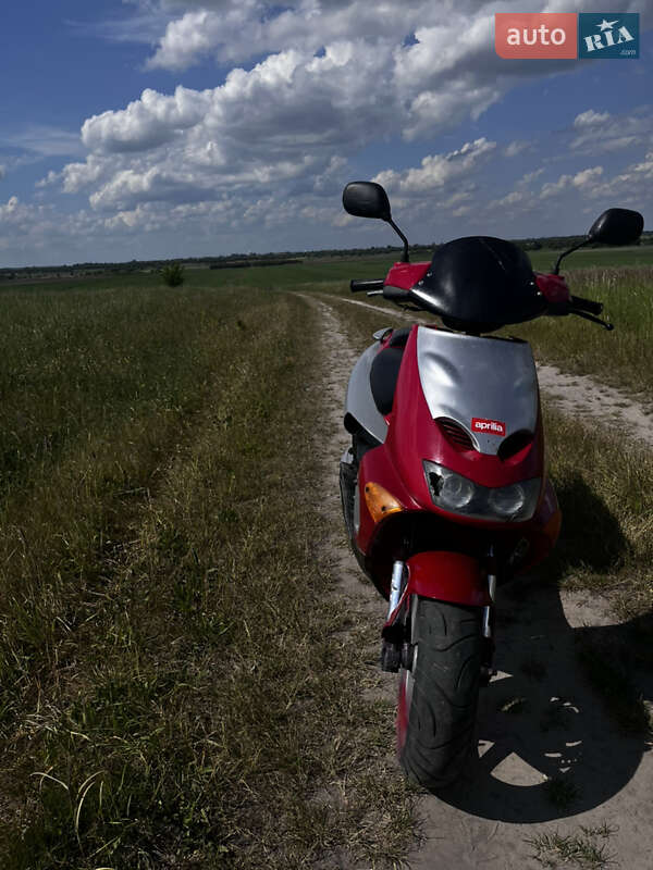 Скутер Aprilia SR 1998 в 