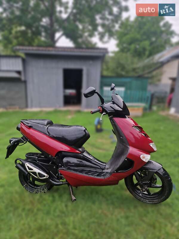 Мопеды Aprilia SR 2003 в Богородчанах