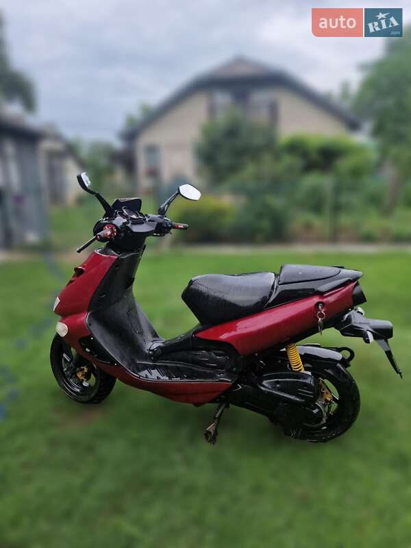Мопеды Aprilia SR 2003 в Богородчанах