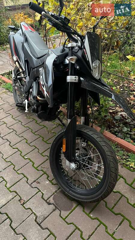 Мотоцикл Супермото (Motard) Aprilia SX 2024 в Слов'янську