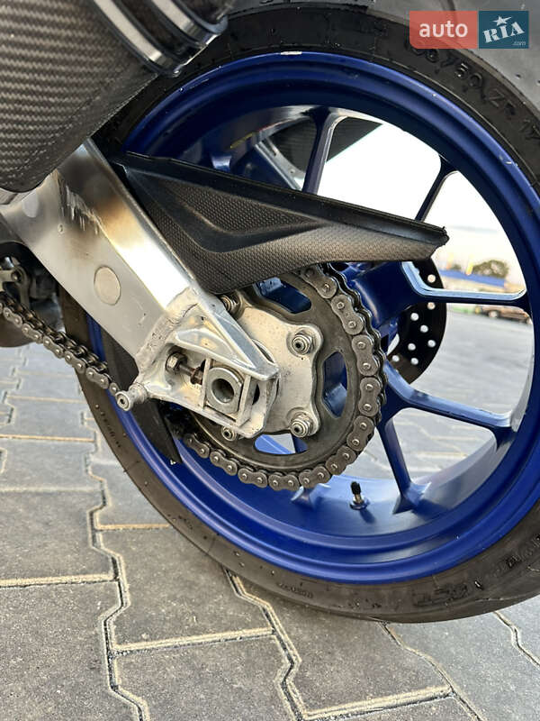 Мотоцикл Без обтікачів (Naked bike) Aprilia Tuono 1000 R 2010 в Звягелі фото 5 Мотоцикл Без обтікачів (Naked bike) Aprilia Tuono 1000 R 2010 в Звягелі