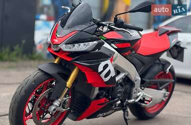 Мотоцикл Без обтекателей (Naked bike) Aprilia Tuono V4 1100 2021 в 