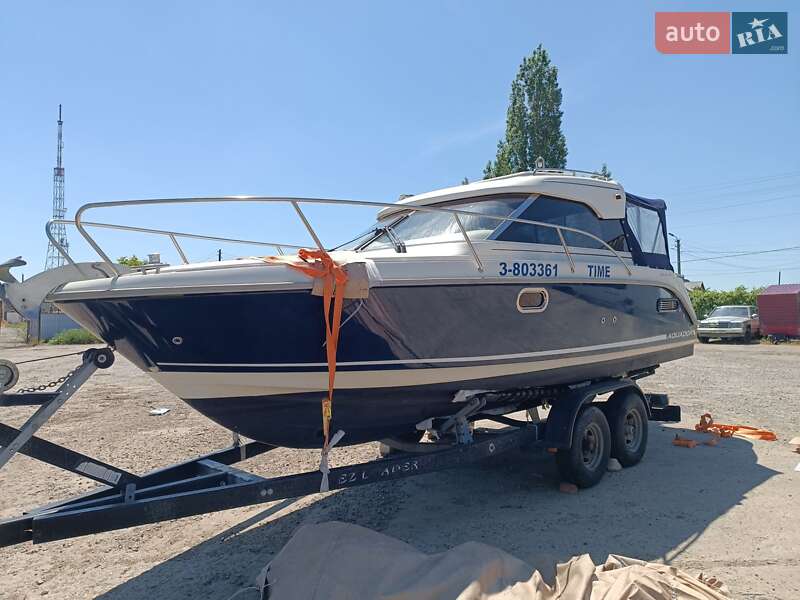Моторная яхта Aquador 23 2008 в Херсоне