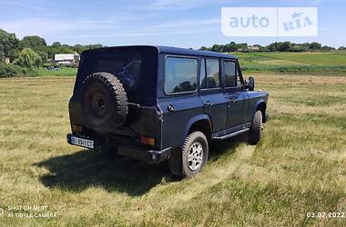 Позашляховик / Кросовер Aro 244 1990 в 