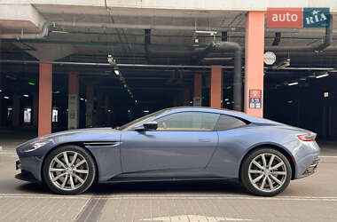 Купе Aston Martin DB11 2017 в 