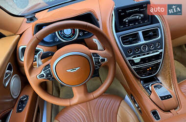 Купе Aston Martin DB11 2017 в 