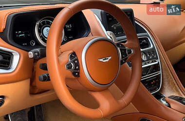 Купе Aston Martin DB11 2017 в 
