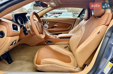 Купе Aston Martin DB11 2017 в 
