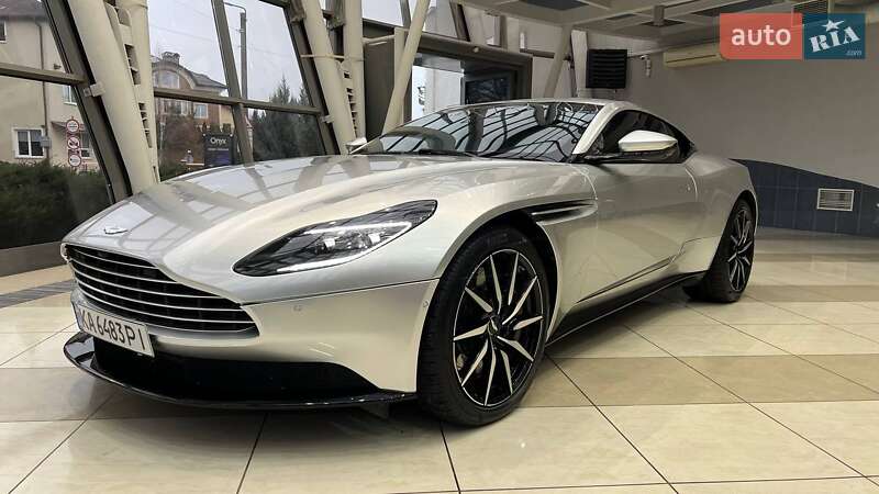 Купе Aston Martin DB11 2018 в Києві