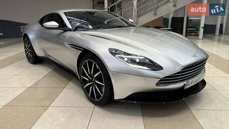 Купе Aston Martin DB11 2018 в Києві