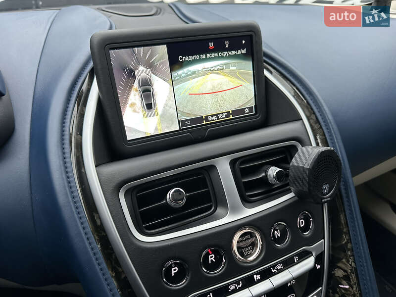 Купе Aston Martin DB11 2016 в Киеве