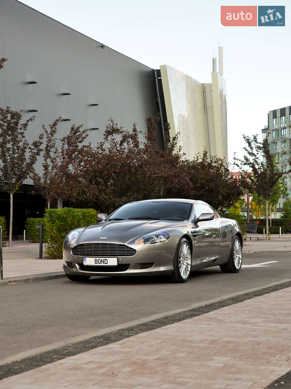 Купе Aston Martin DB9 2008 в Киеве