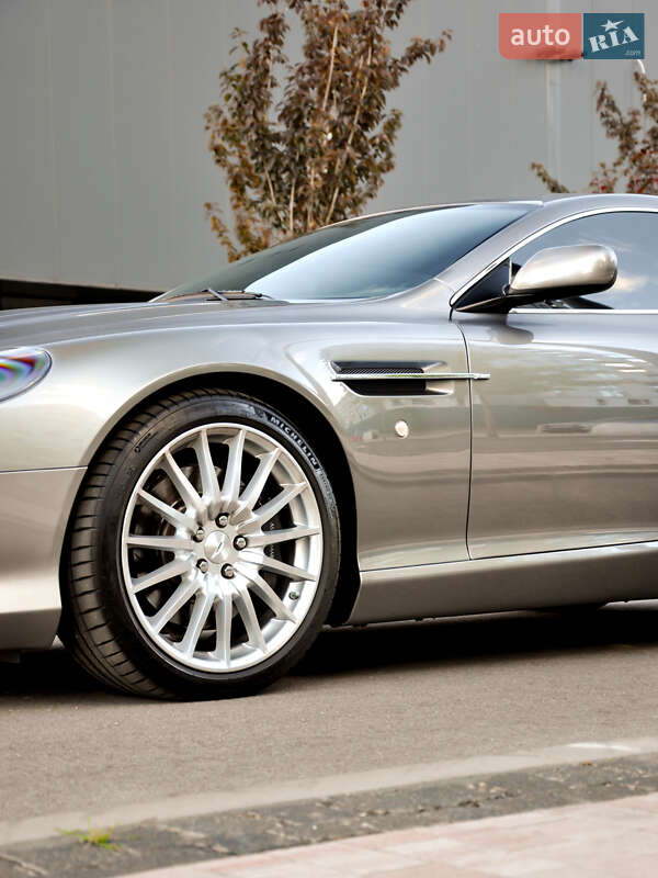 Купе Aston Martin DB9 2008 в Киеве