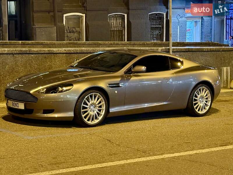Купе Aston Martin DB9 2008 в 