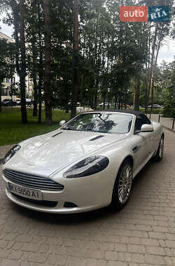 Кабриолет Aston Martin DB9 2010 в Броварах
