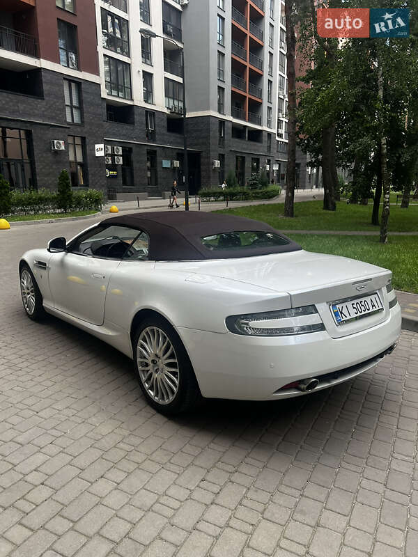 Кабриолет Aston Martin DB9 2010 в Броварах