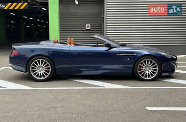 Кабриолет Aston Martin DB9 2007 в 