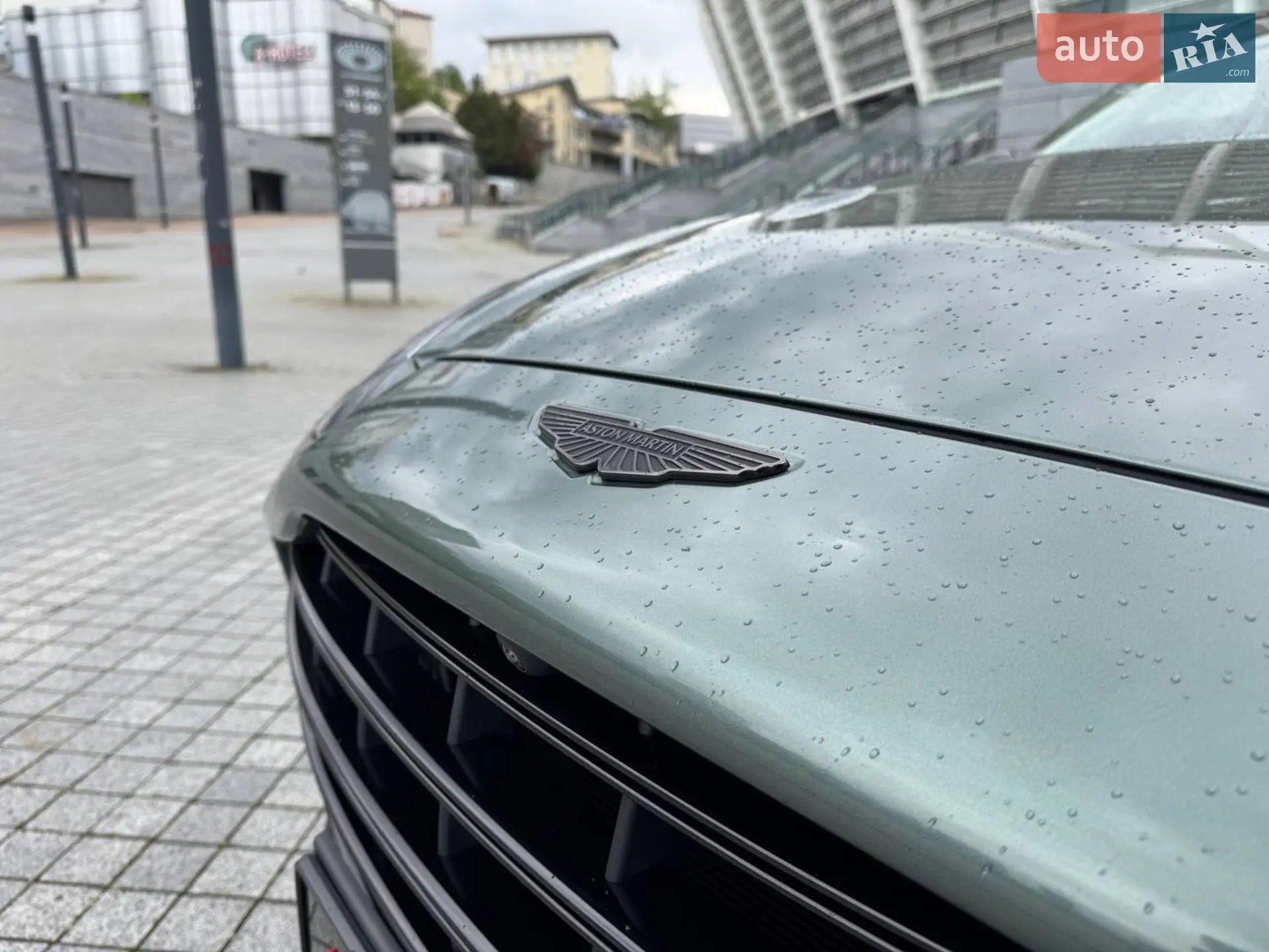 2024 Aston Martin DBX - мініатюра 19