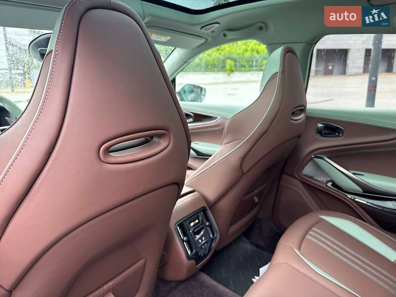 Позашляховик / Кросовер Aston Martin DBX 707 2024 в Києві