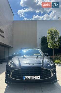 Внедорожник / Кроссовер Aston Martin DBX 707 2023 в 