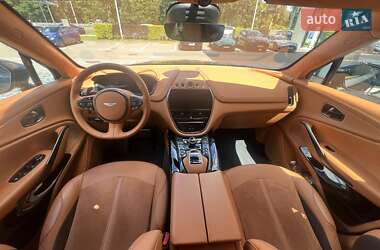 Внедорожник / Кроссовер Aston Martin DBX 707 2023 в 