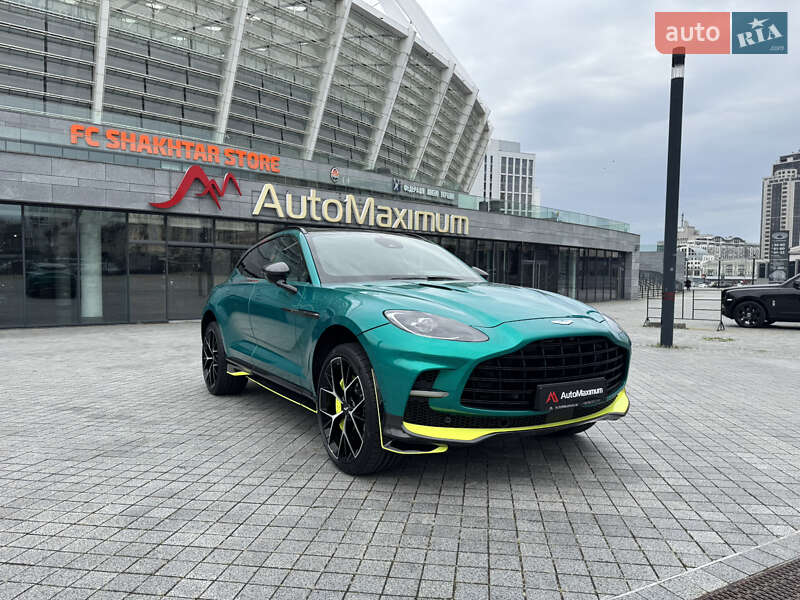 Aston Martin DBX 707 2025