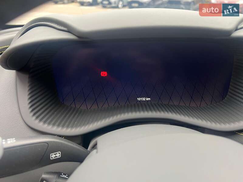 Позашляховик / Кросовер Aston Martin DBX 707 2022 в Києві