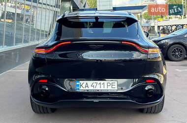 Внедорожник / Кроссовер Aston Martin DBX 2021 в 