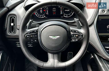 Внедорожник / Кроссовер Aston Martin DBX 2021 в 