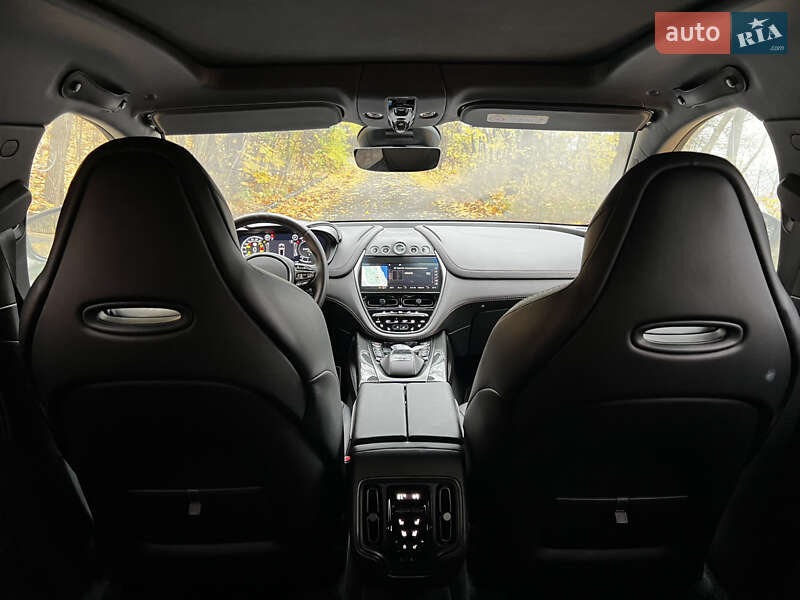 Внедорожник / Кроссовер Aston Martin DBX 2021 в Киеве