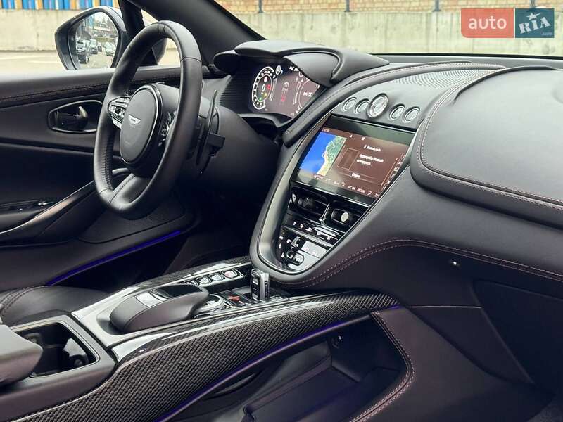 Позашляховик / Кросовер Aston Martin DBX 2021 в Києві