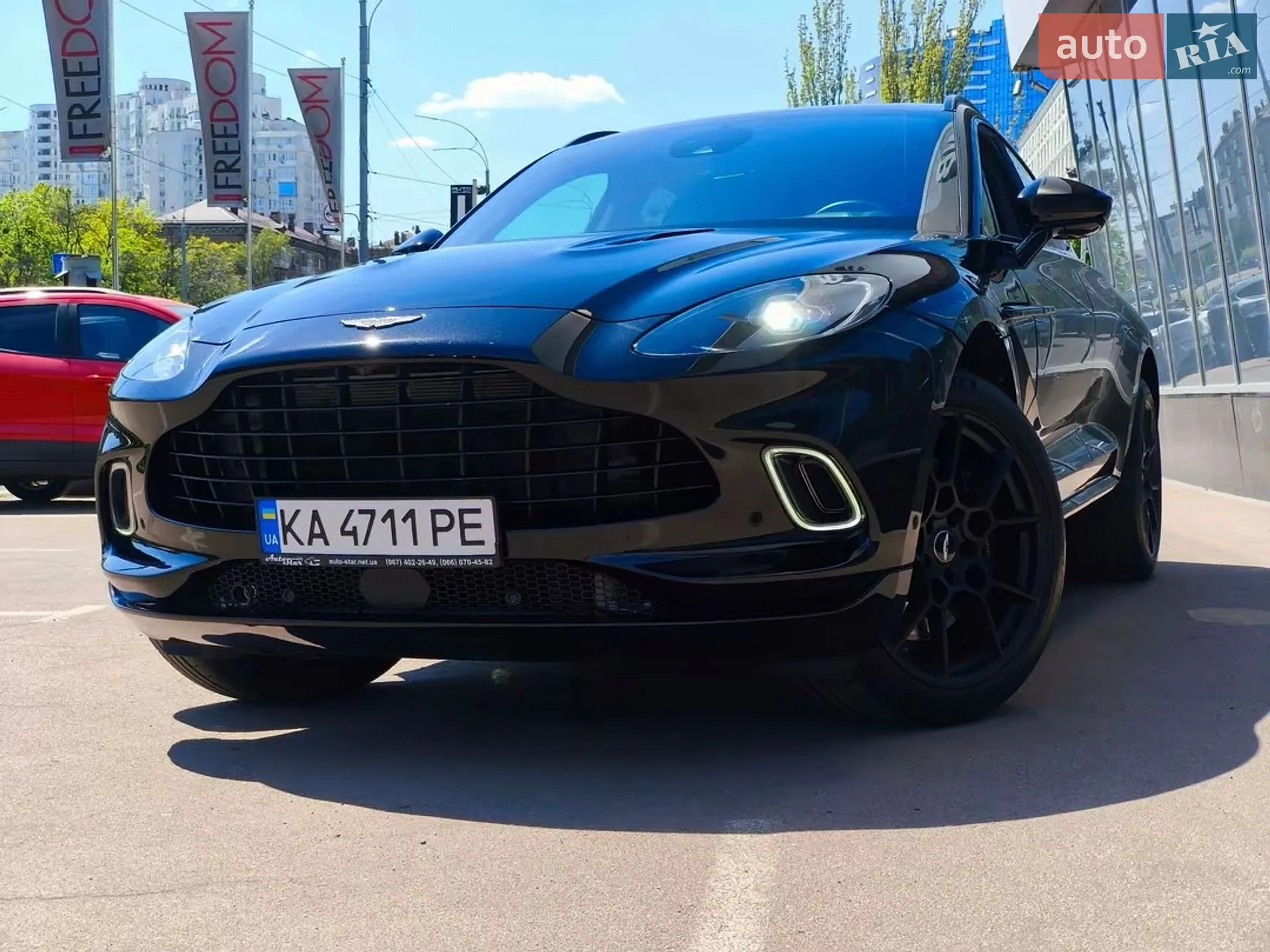2021 Aston Martin DBX - мініатюра 6