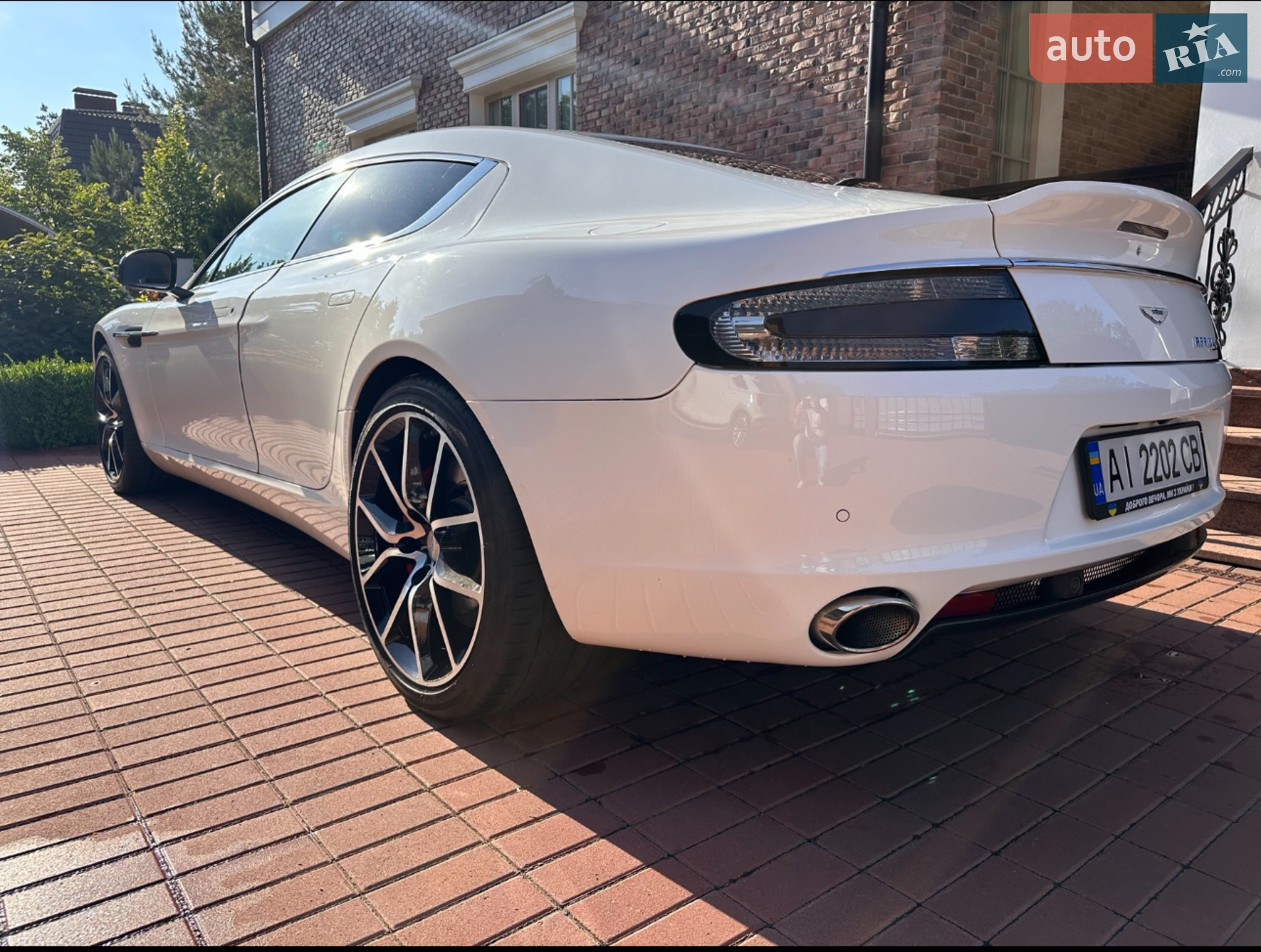2014 Aston Martin Rapide - мініатюра 3