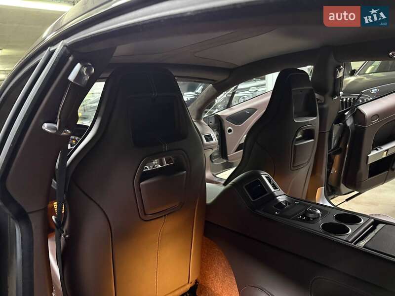 Седан Aston Martin Rapide 2015 в Киеве