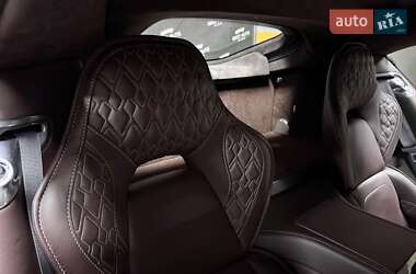 Седан Aston Martin Rapide 2015 в 