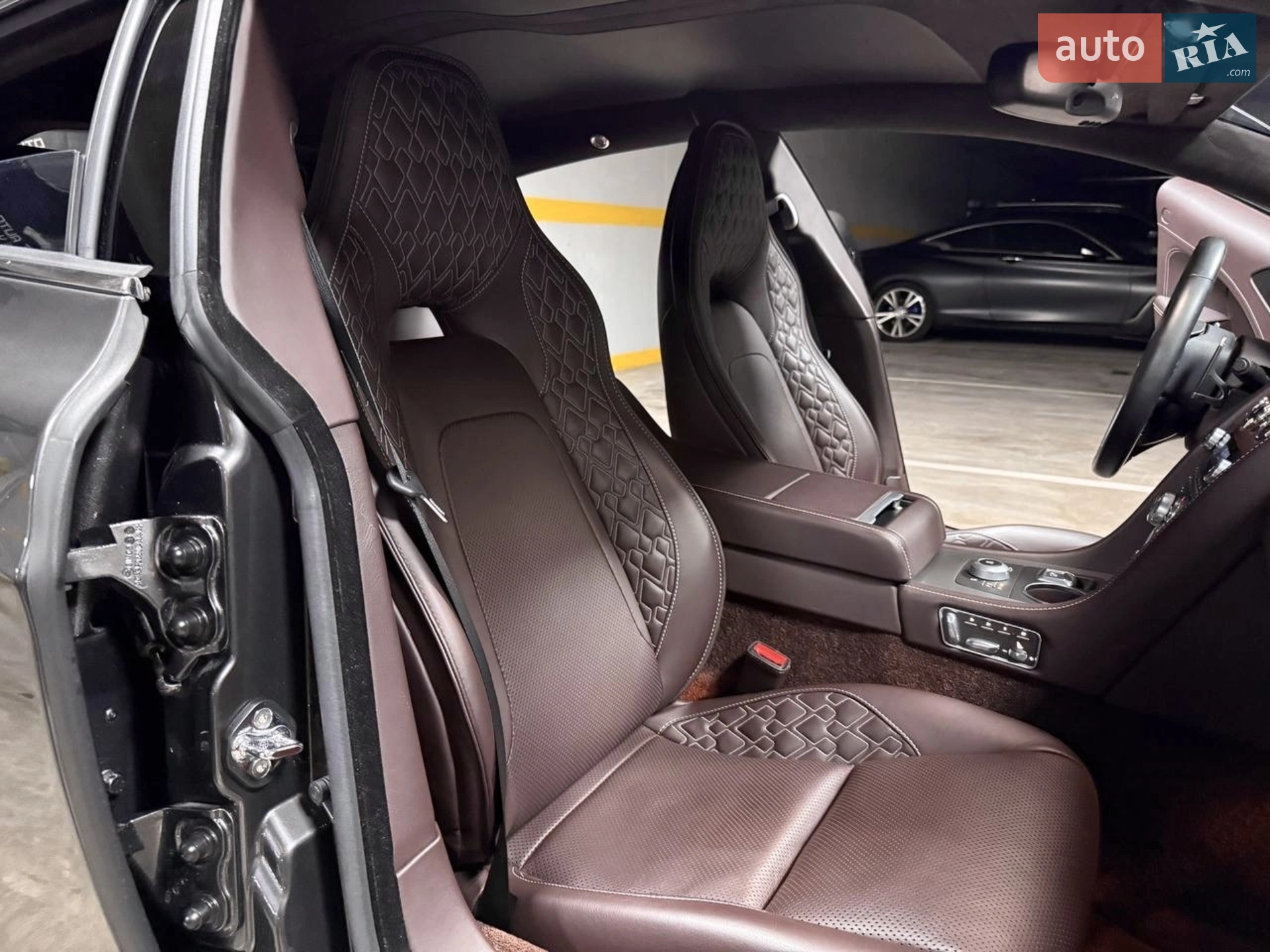 2015 Aston Martin Rapide - мініатюра 113
